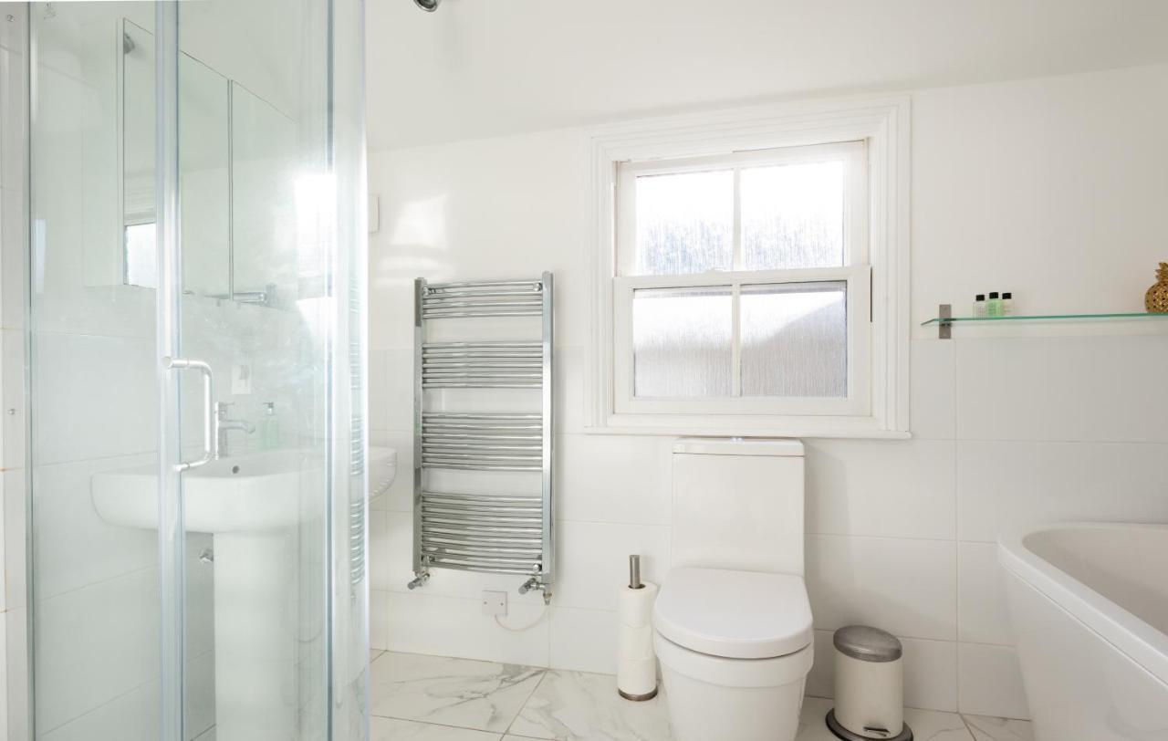 The Magdalene Cottage - Modern & Comfortable 4Bdr Family Home Кеймбридж Екстериор снимка